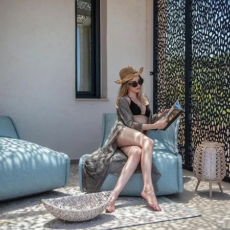 Villa Ventus - A Luxury Sea View Retreat In Akrotiri (Zakynthos)