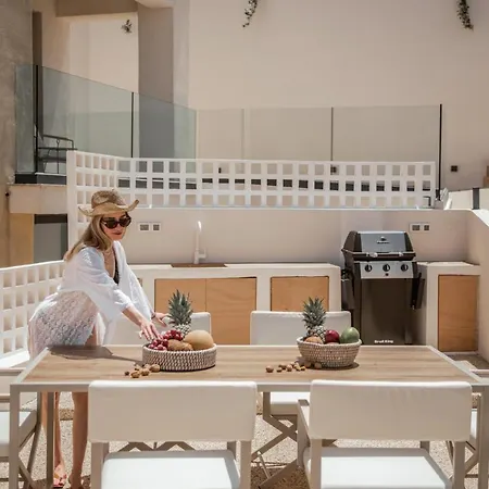 Villa Ventus - A Luxury Sea View Retreat In