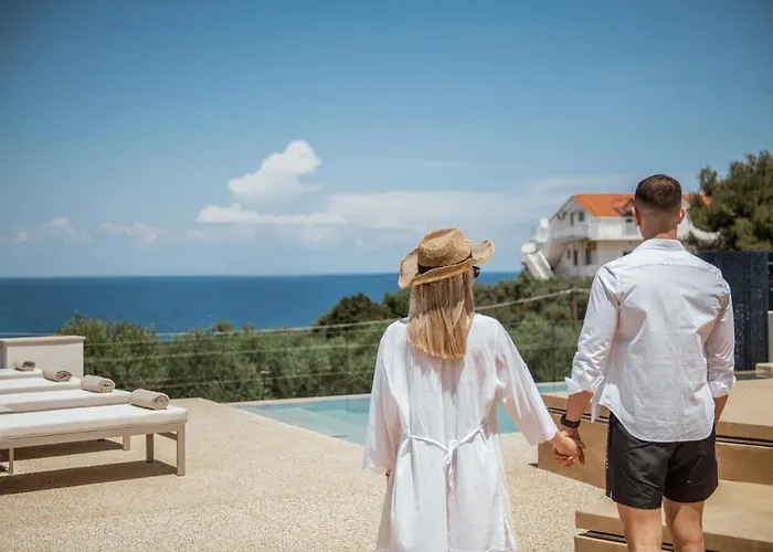 Ventus - A Luxury Sea View Retreat In Villa *