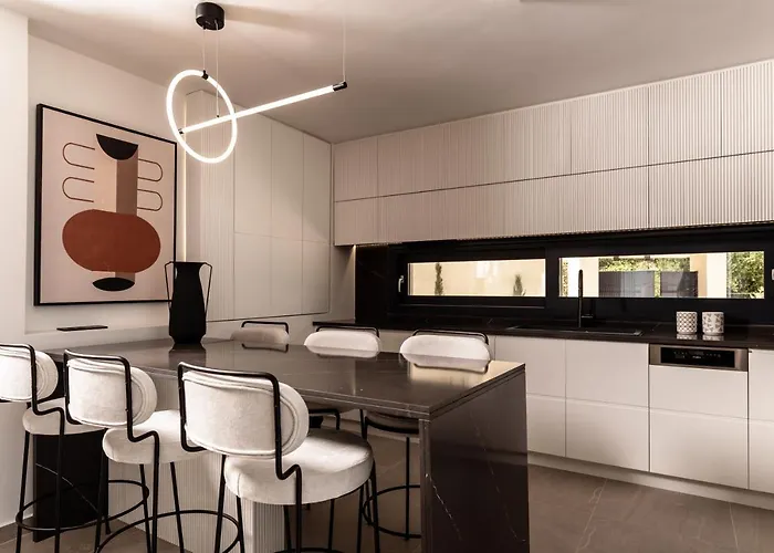 Ventus - A Luxury Sea View Retreat In Villa *