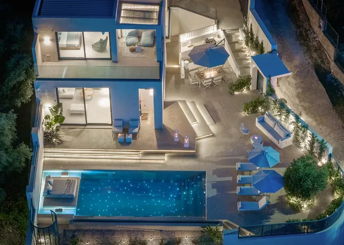 Ventus - A Luxury Sea View Retreat In Villa